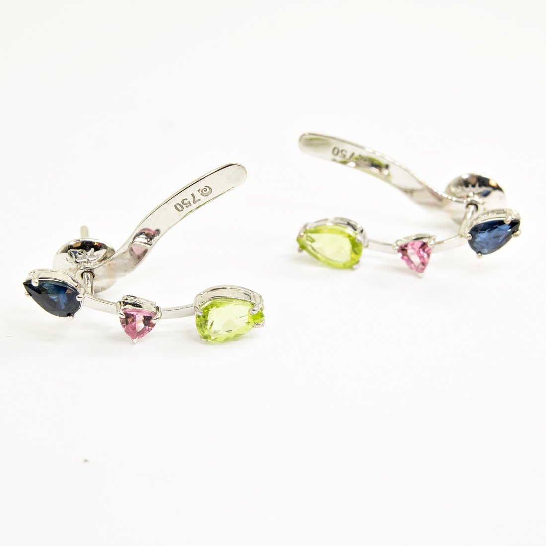  Earcuff Gotas Safiras e Peridotos TRilhons Turmalinas Rosas