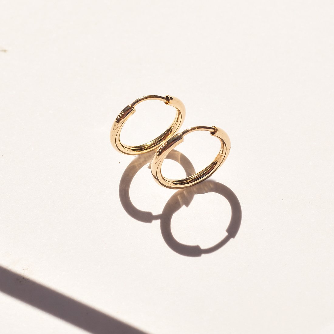 Agolinha minimal Ouro 18k