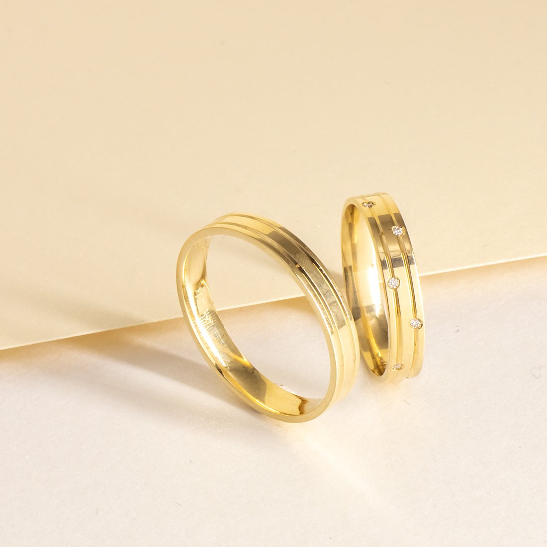 Aliança 2 Frisos Diamante 3,6mm 18k