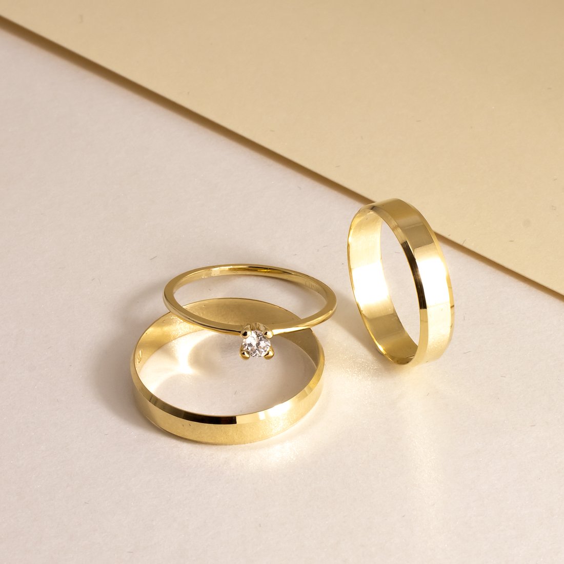 Aliança Chanfrada 18k