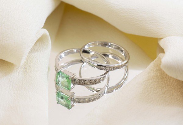Aliança Diamantes 2 pontos
