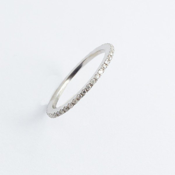 Aliança Inteira Diamantes 1pt
