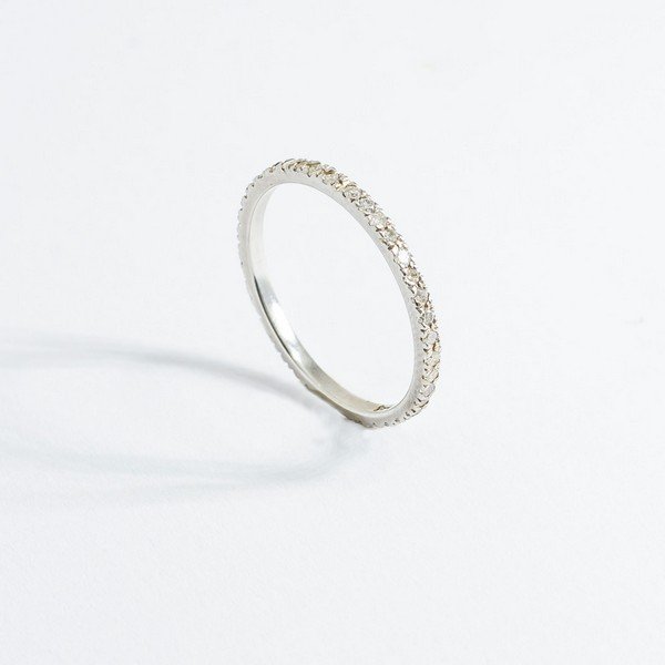 Aliança Inteira Diamantes 1pt