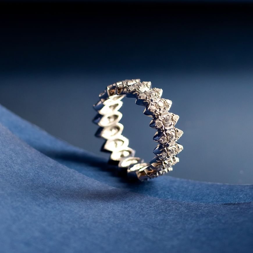 Aliança Inteira Navetes Diamantes