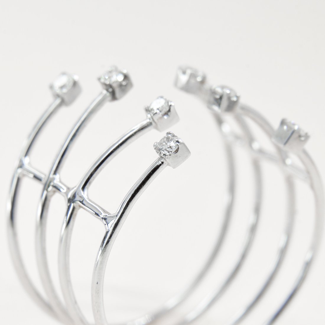 Anel 4 Garras Diamantes