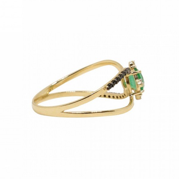 Anel Alice Esmeralda e Diamantes Brancos e Negros