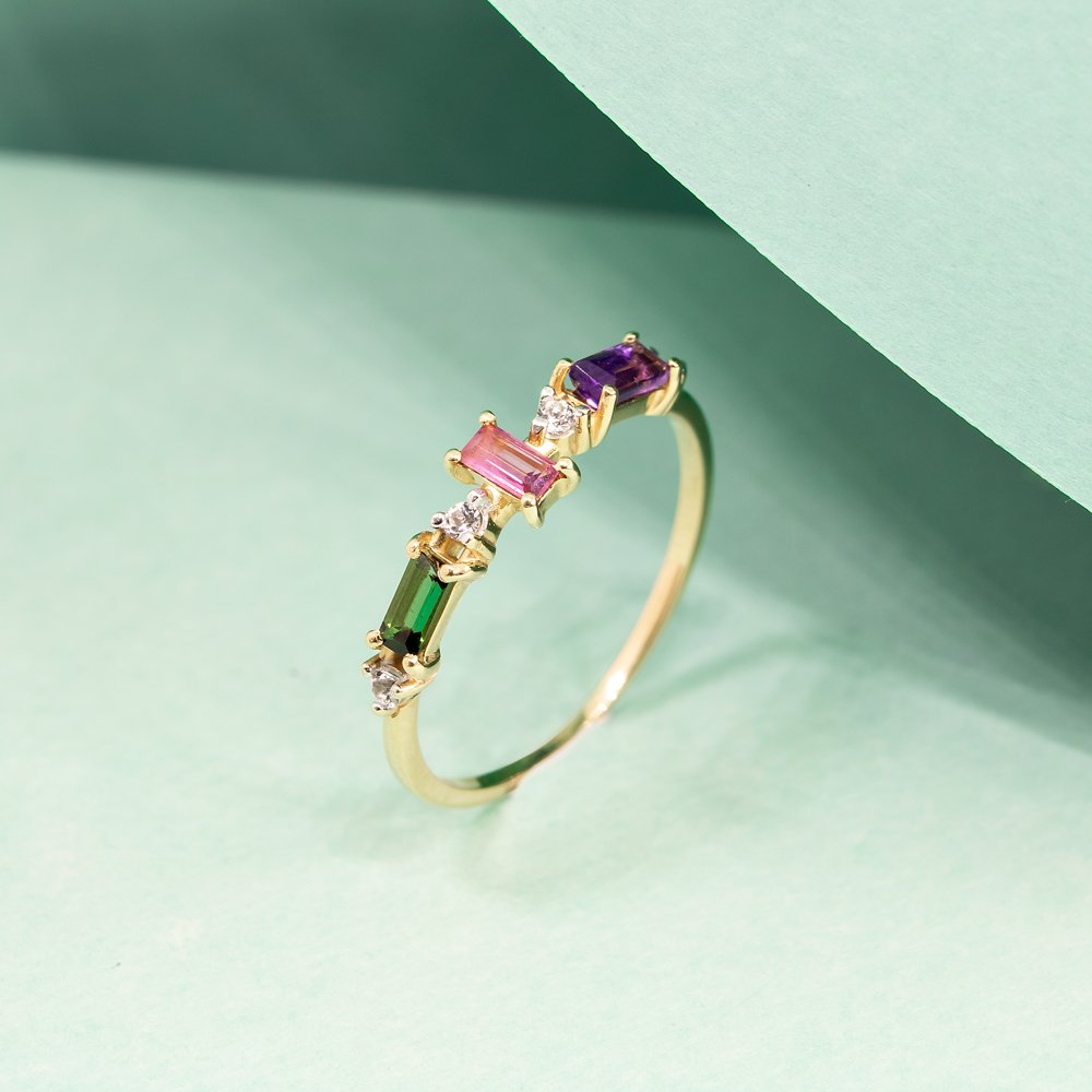 Anel Baguetes turmalinas coloridas e diamantes