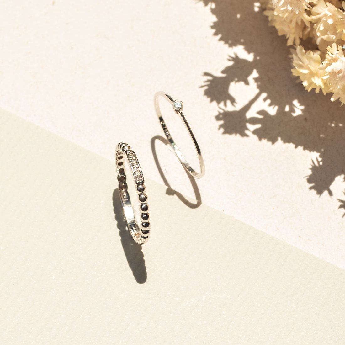 Anel Bolinhas Com Diamantes