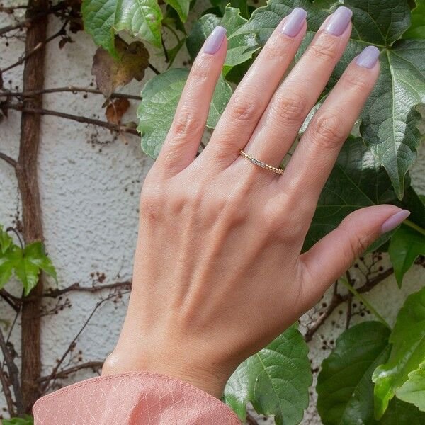 Anel Bolinhas Com Diamantes