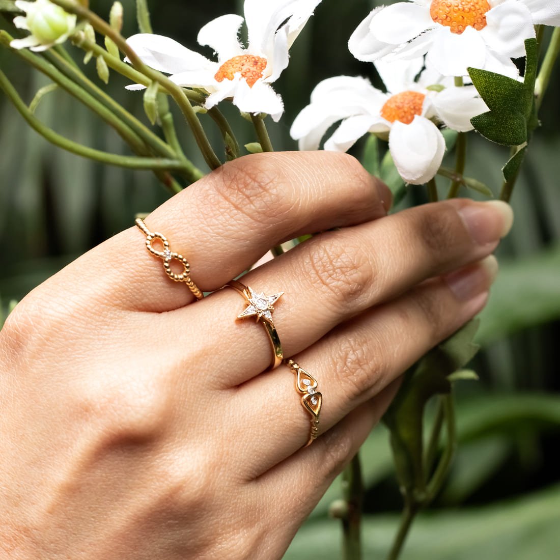 Anel Clave Bolinhas Diamantes