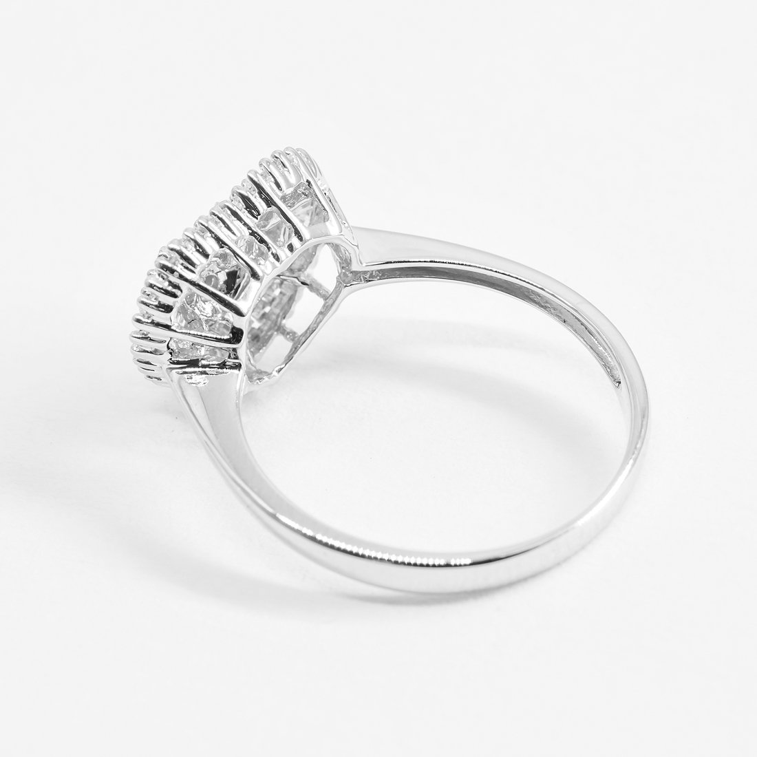 Anel Coração Baguetes Diamantes