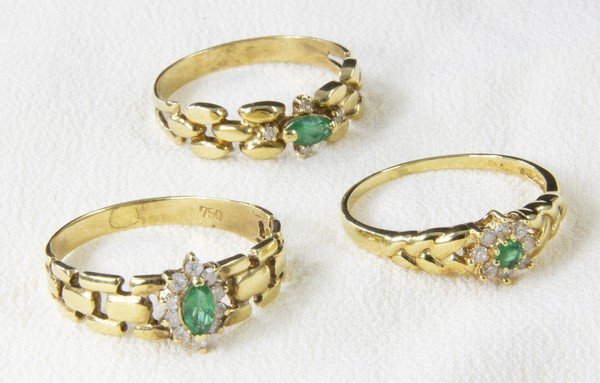Anel Corrente Extra Esmeralda e Diamantes 
