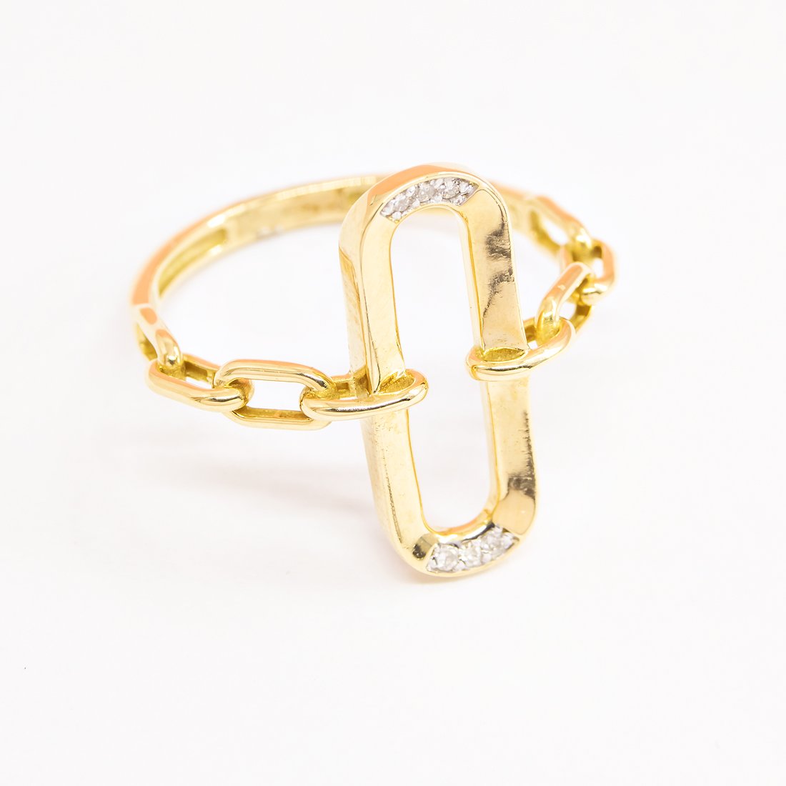 Anel Corrente Oval e Diamantes