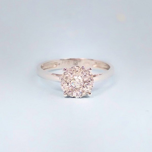 Anel Diamante Pavê Extra Classic
