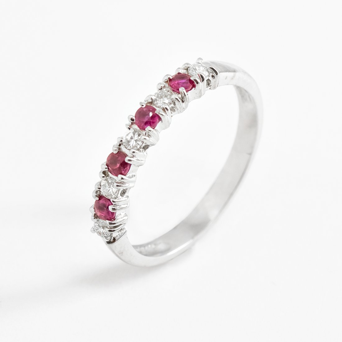 Anel Diamantes e Rubis