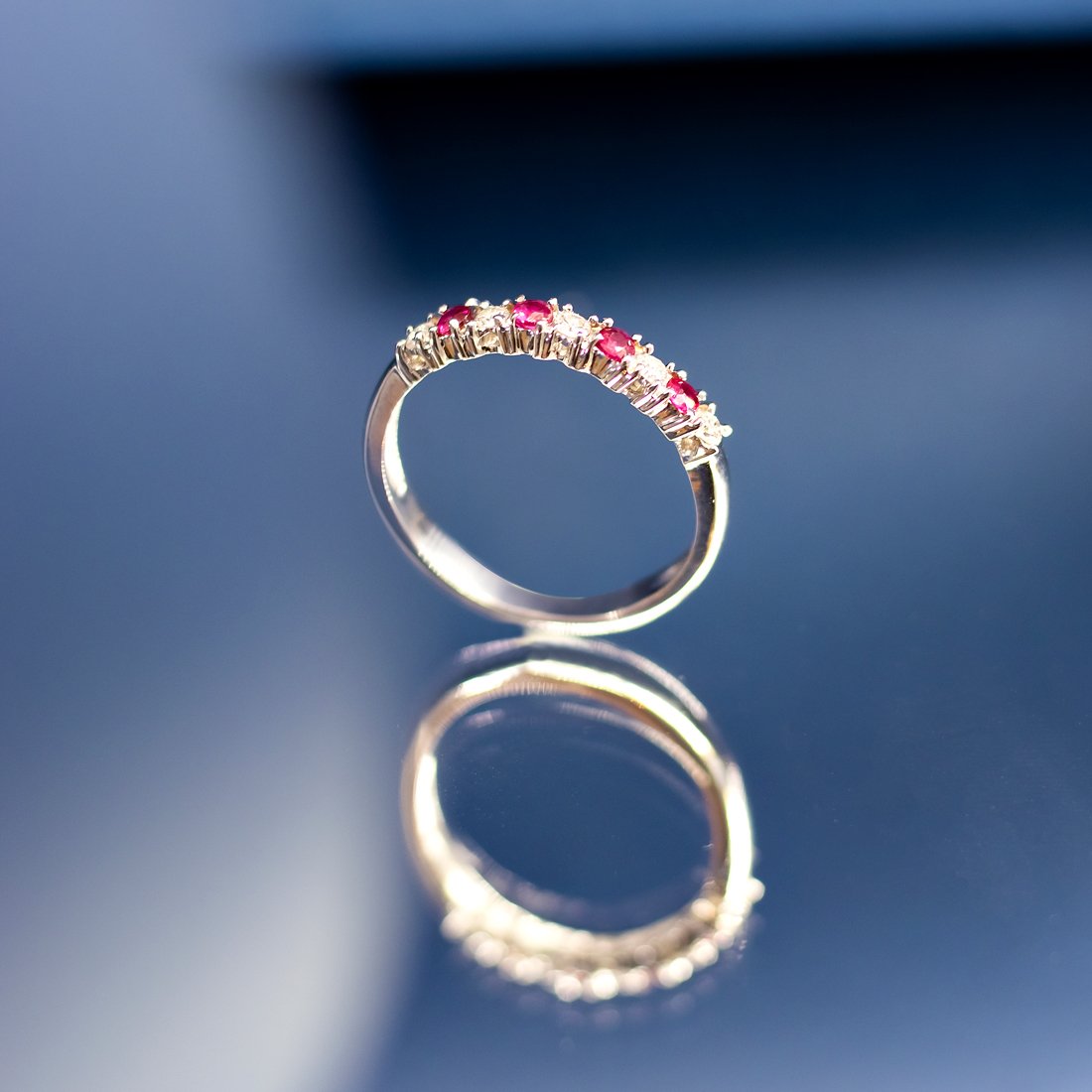 Anel Diamantes e Rubis