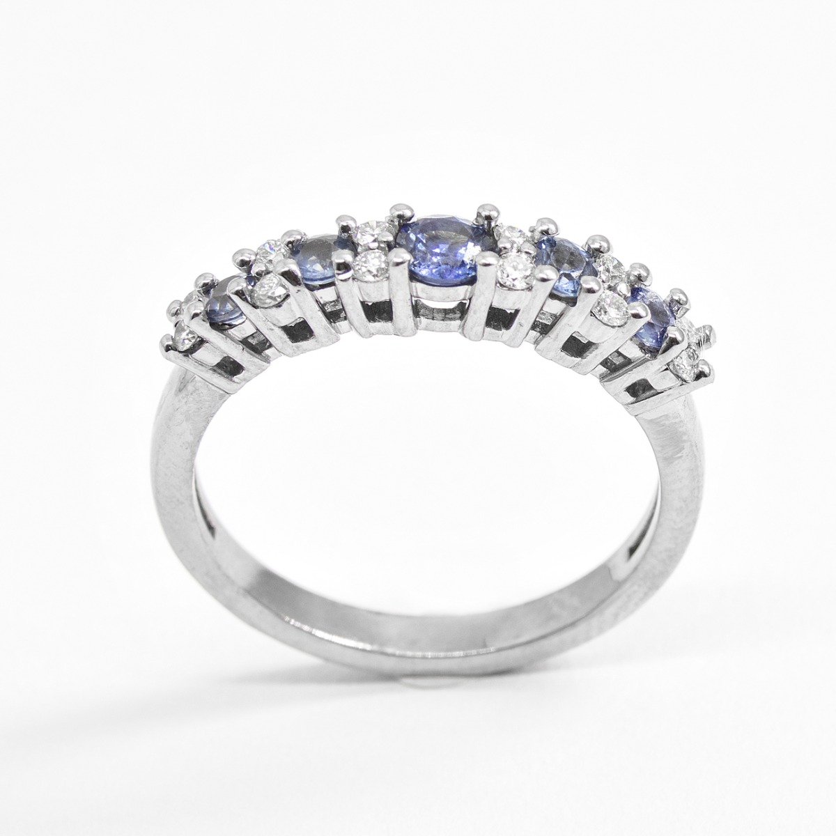 Anel Diamantes e Safira