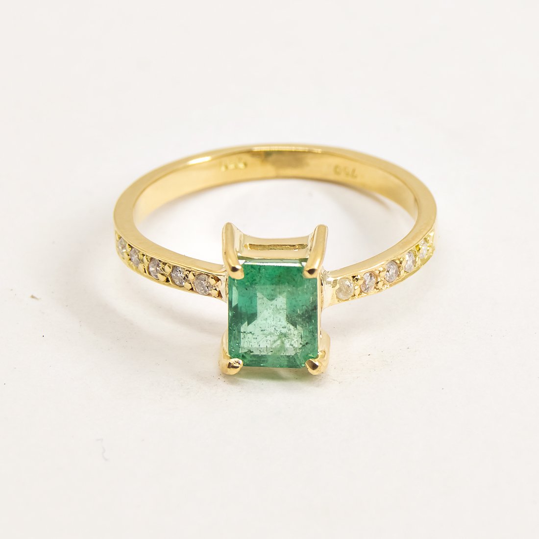 Anel Esmeralda Diamantes