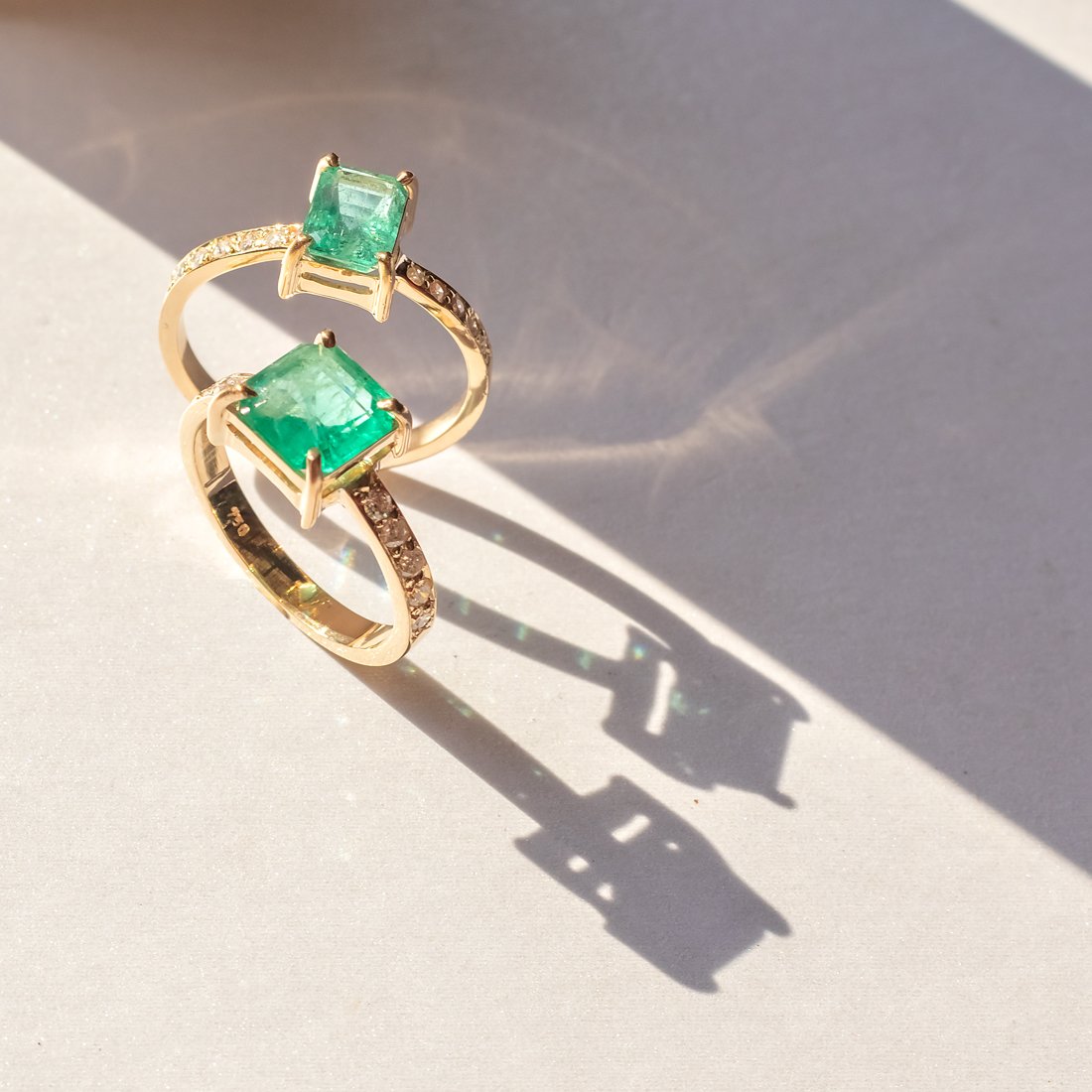 Anel Esmeralda Diamantes