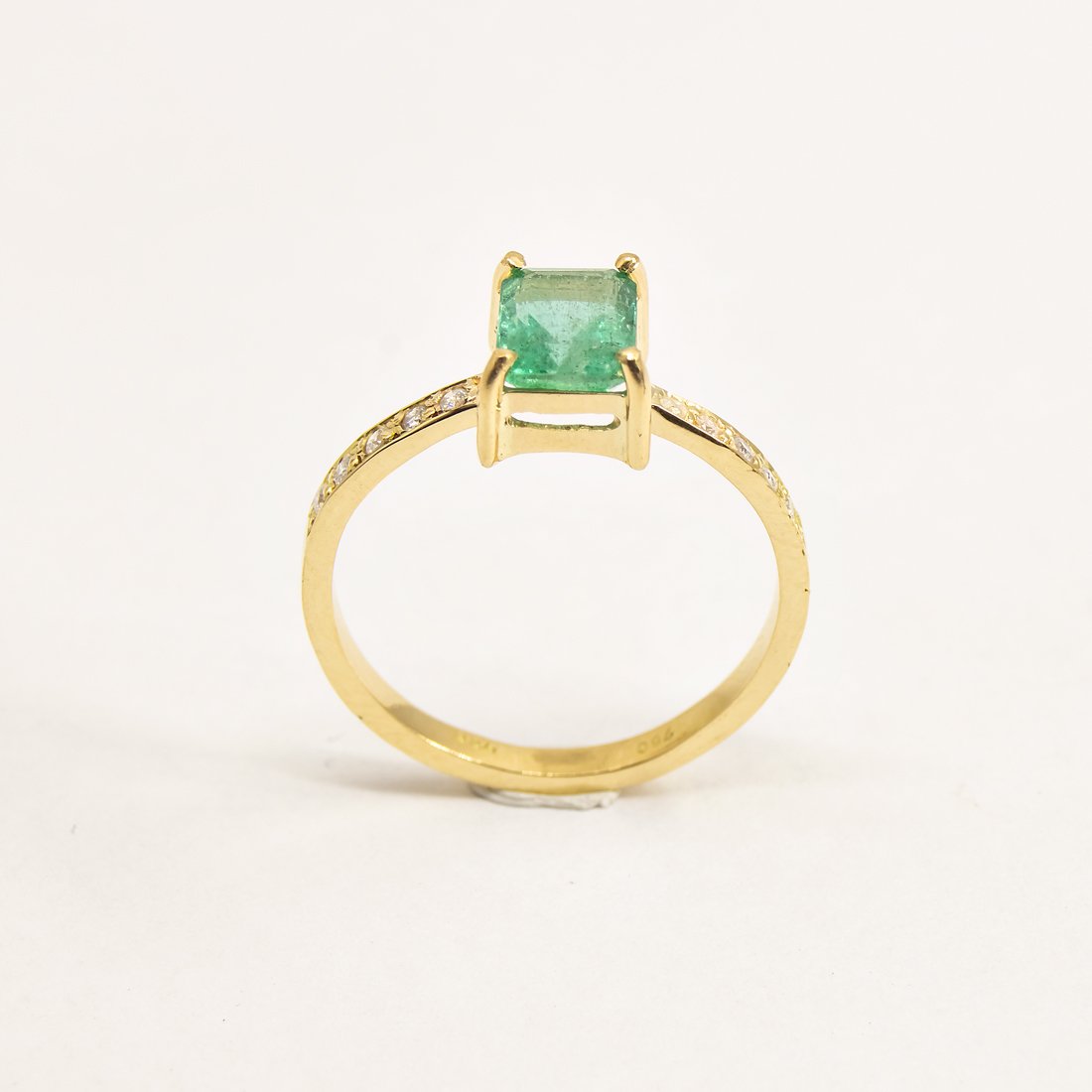 Anel Esmeralda Diamantes