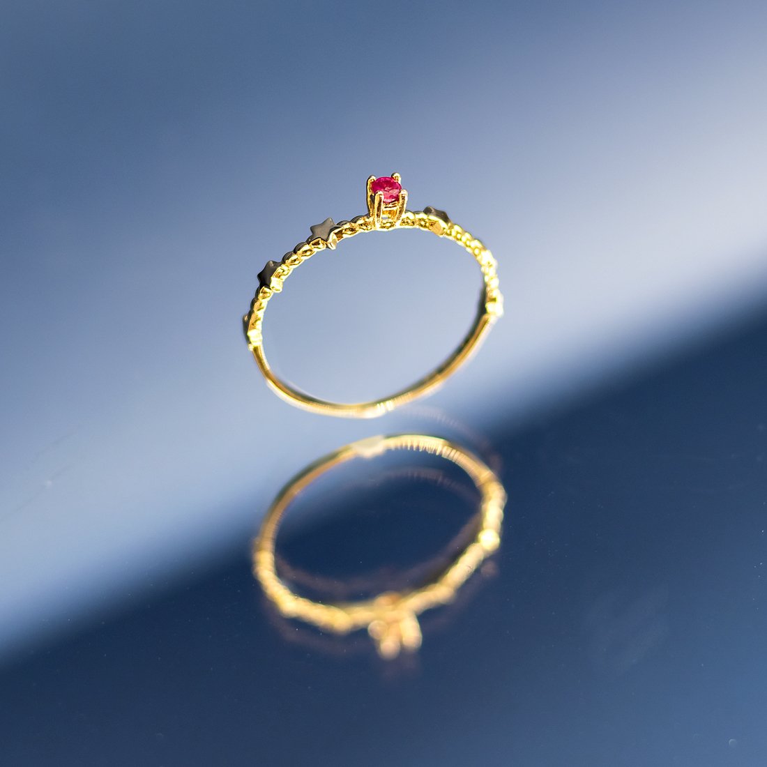 Anel Fininho Ouro 18k Rubi Estrelinhas 