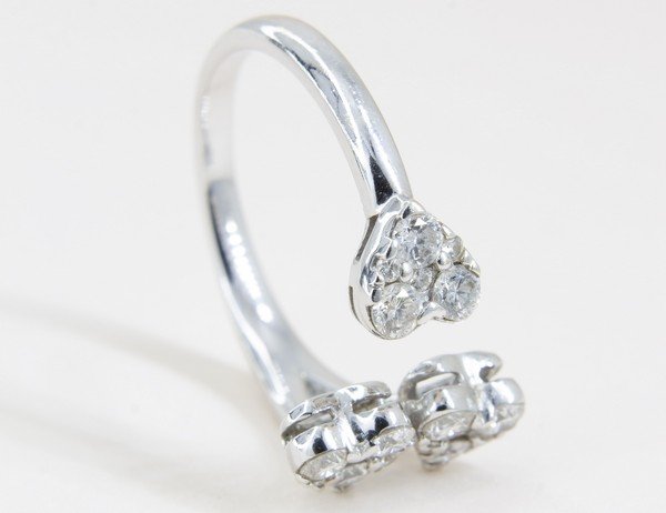 Anel Garra 3 Corações Diamantes 