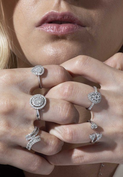 Anel Garra 3 Corações Diamantes 