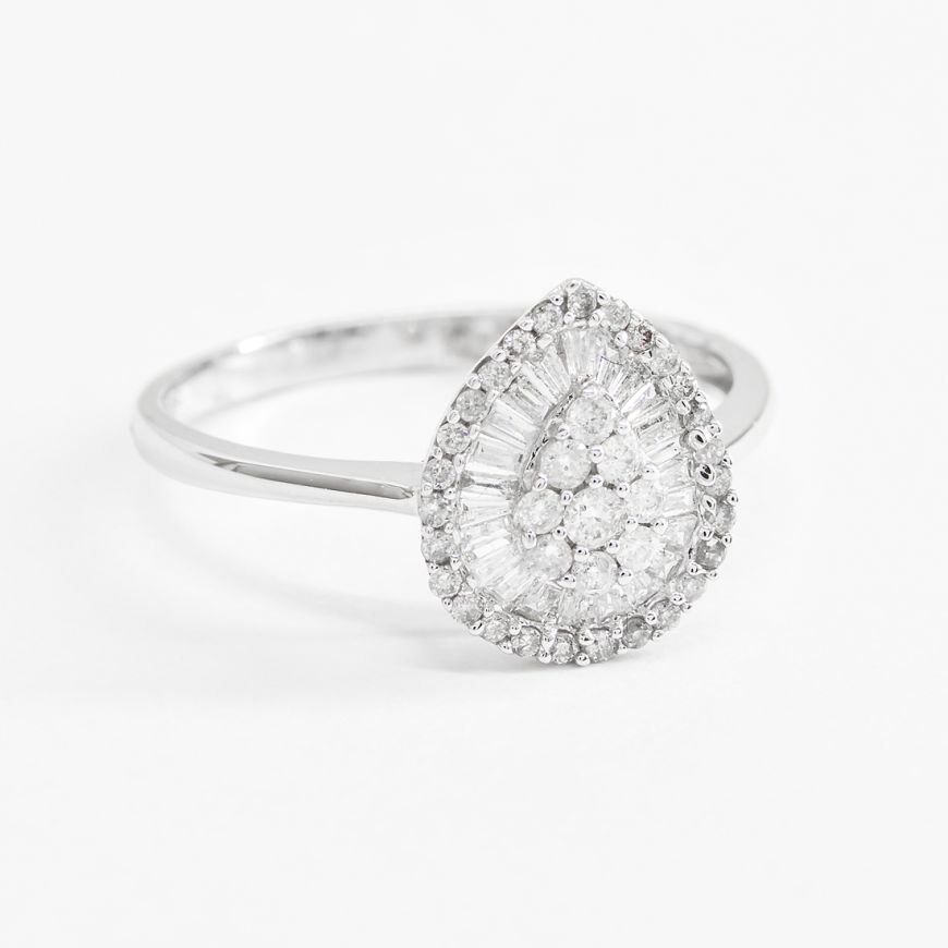 Anel Gota Diamantes Baguetes e Brilhantes