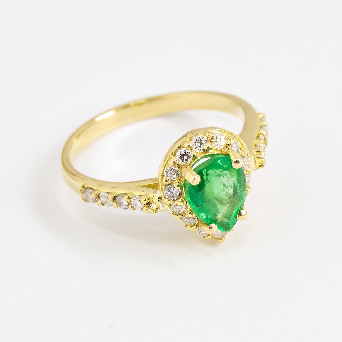 Anel Gota Esmeralda Princess Diamantes