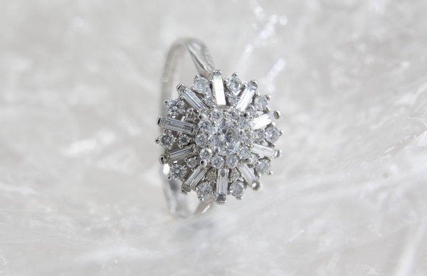Anel Grid Diamantes Baguetes e Brilhantes