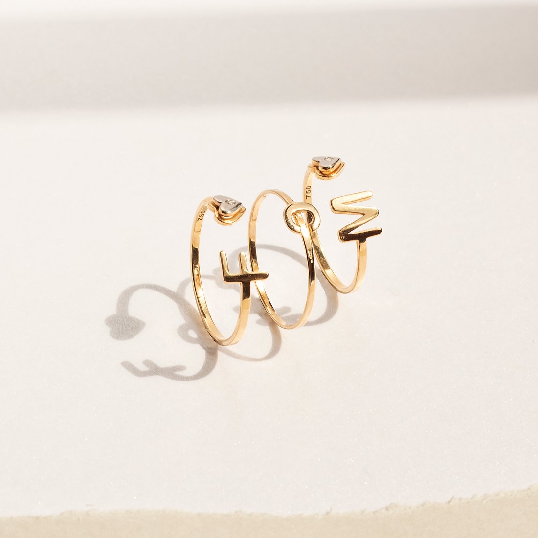 Anel Letrinha Ouro 18K