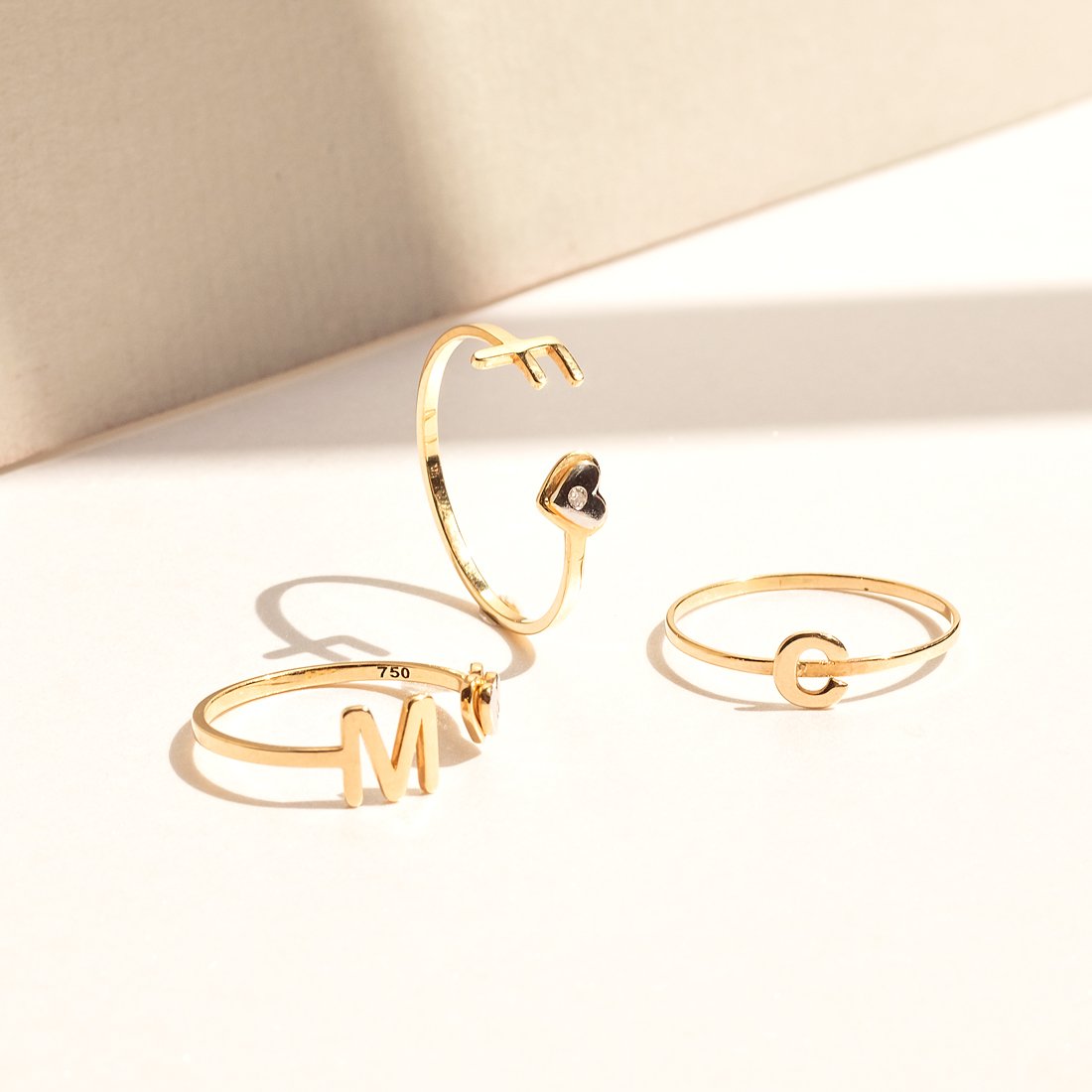 Anel Letrinha Ouro 18K