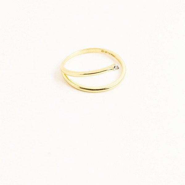 Anel Minimal Style Meia Volta Diamante