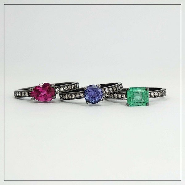 Anel Ouro 18k Esmeralda Retangular Diamantes Aro