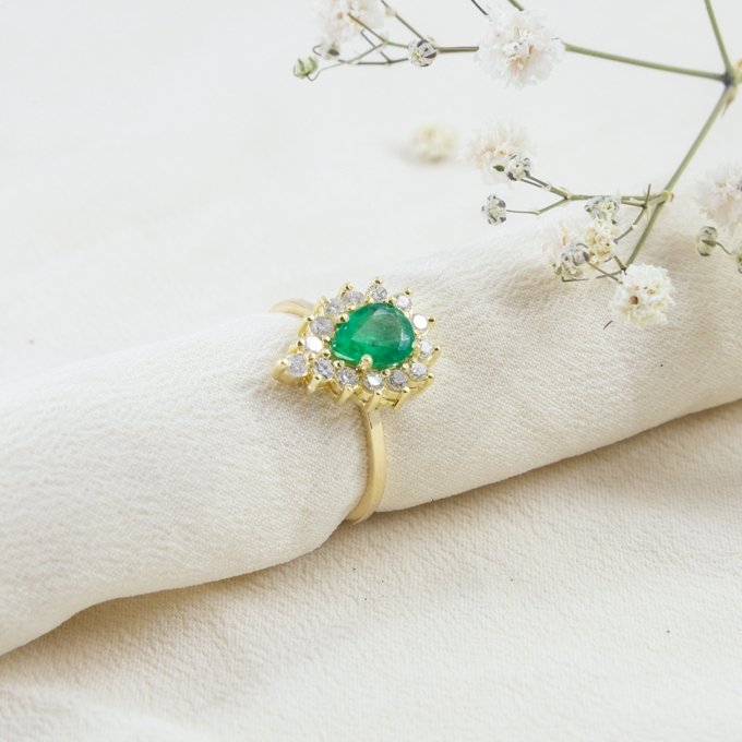 Anel Princess Gota Esmeralda e Diamantes Extra