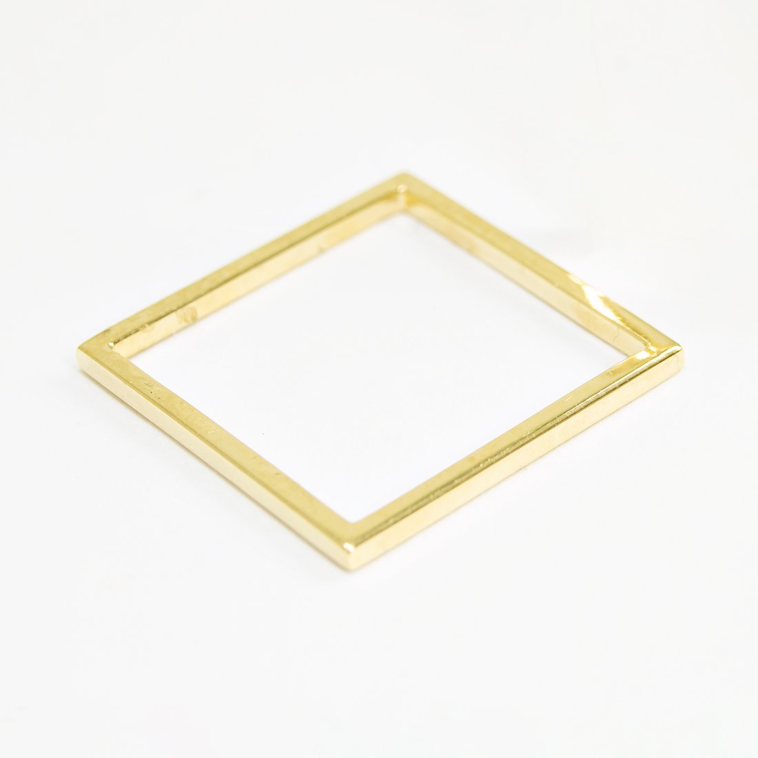 Anel Quadrado Ouro Liso 18K 