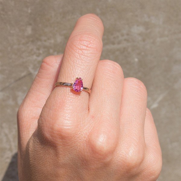 Anel Solitario Gota Turmalina Rosa 