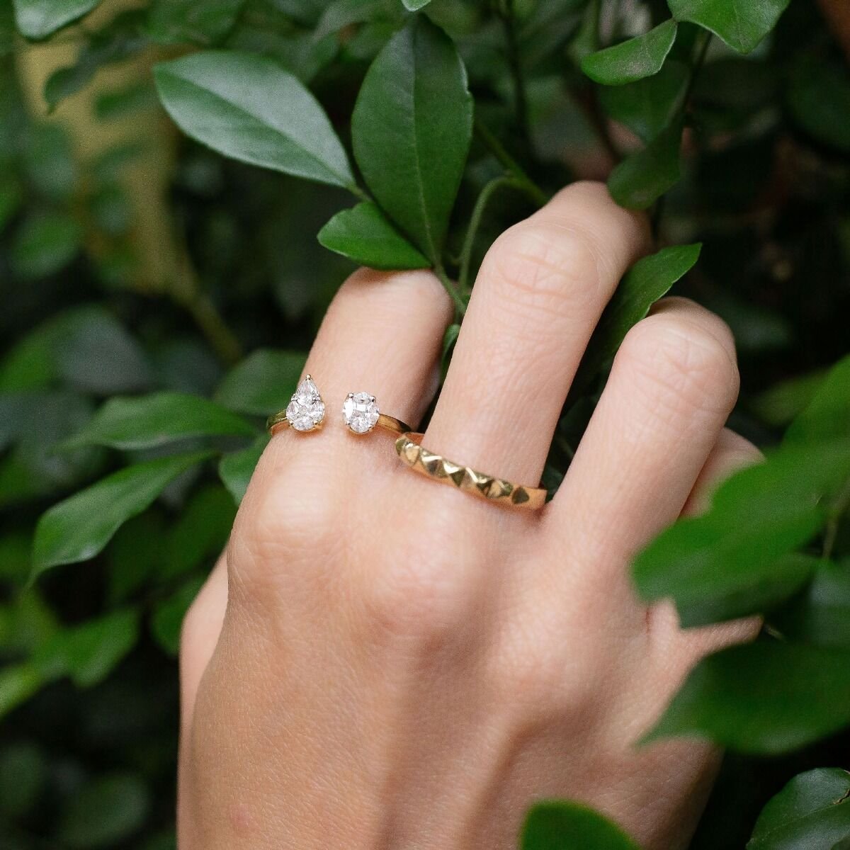 Anel Spike Ouro 18K