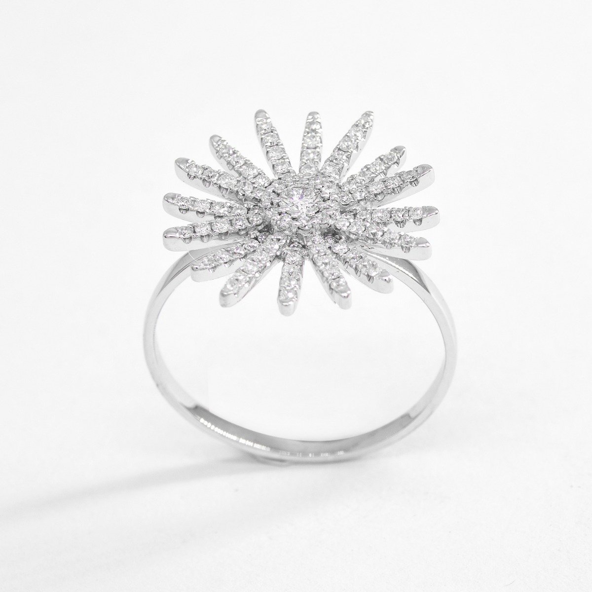 Anel Star Diamantes
