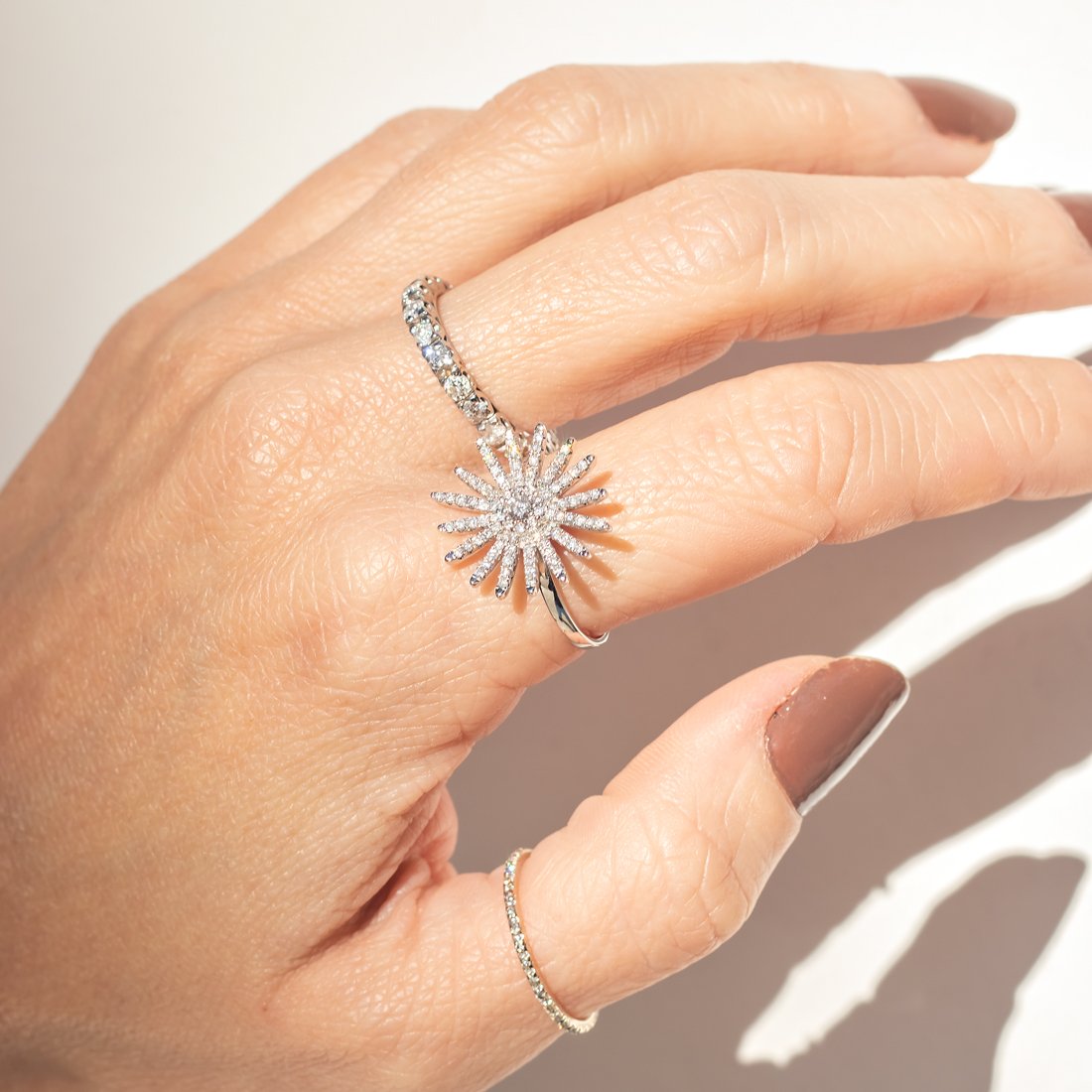 Anel Star Diamantes