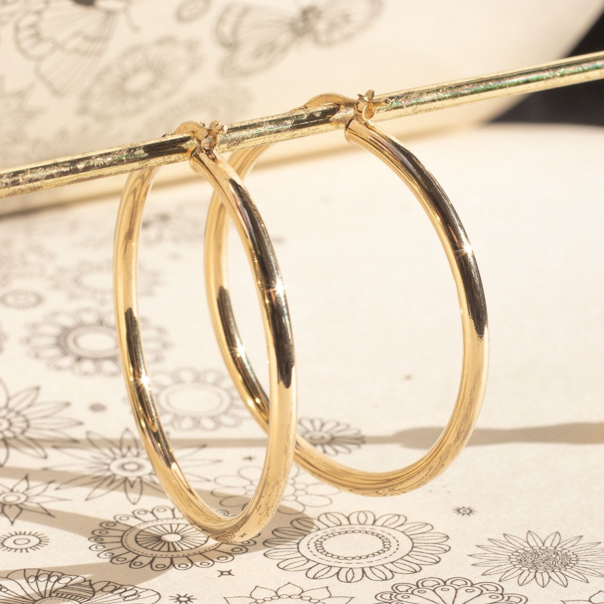 Argola Brigitte Ouro Extra Grande
