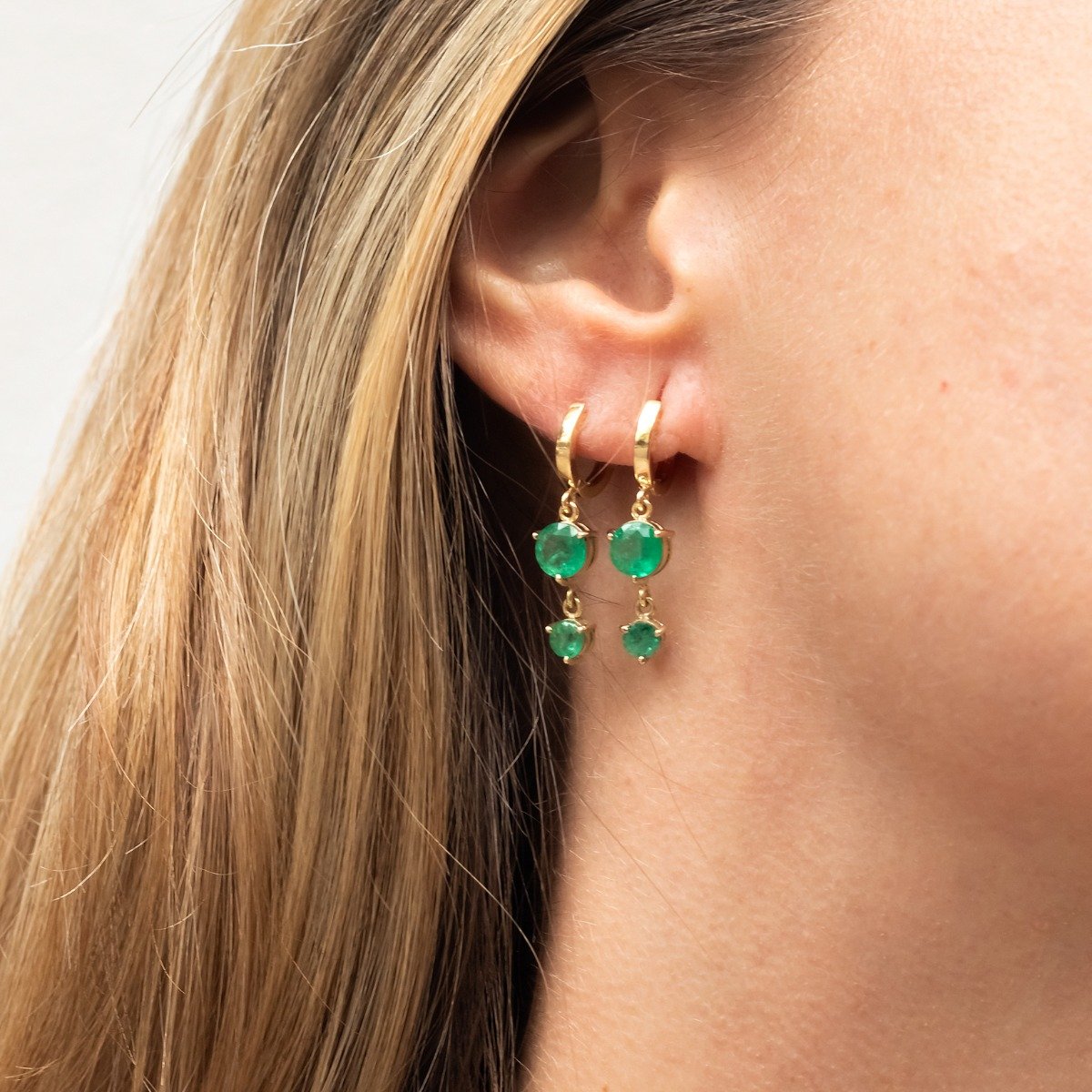 Argola Bucle Esmeraldas Ouro 18k