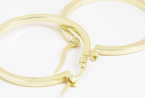 Argola Charlotte Grande Ouro 18k 