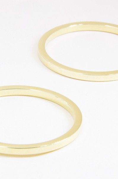 Argola Charlotte Grande Ouro 18k 