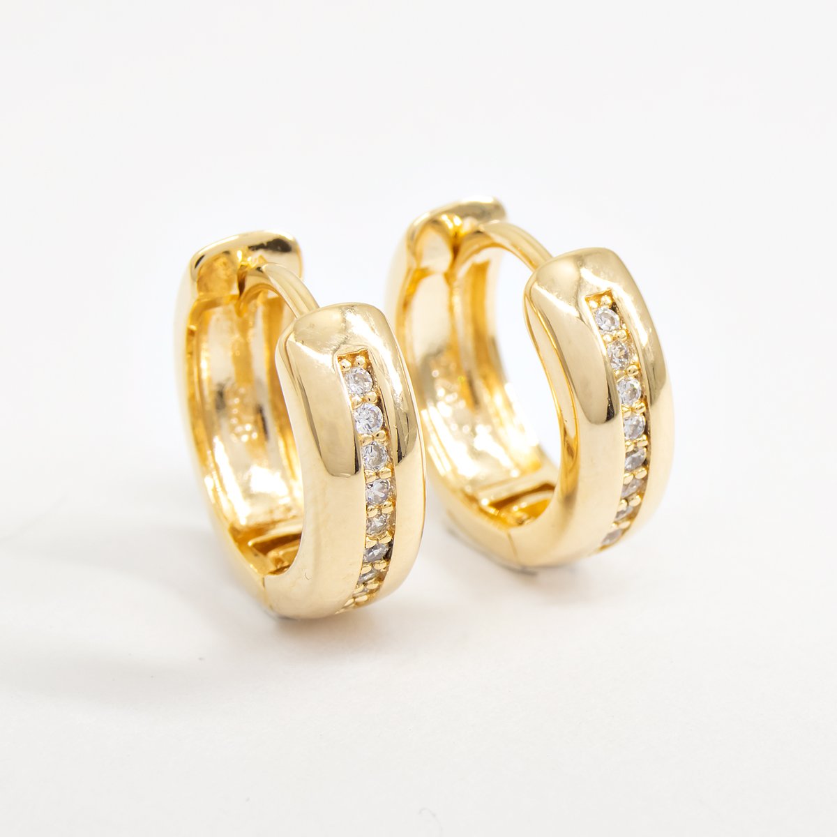 Argola Classica Fio Cravejado Tam M Prata 925 