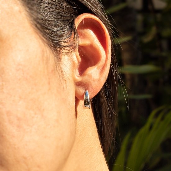 Argola Drop Petit Ouro Liso