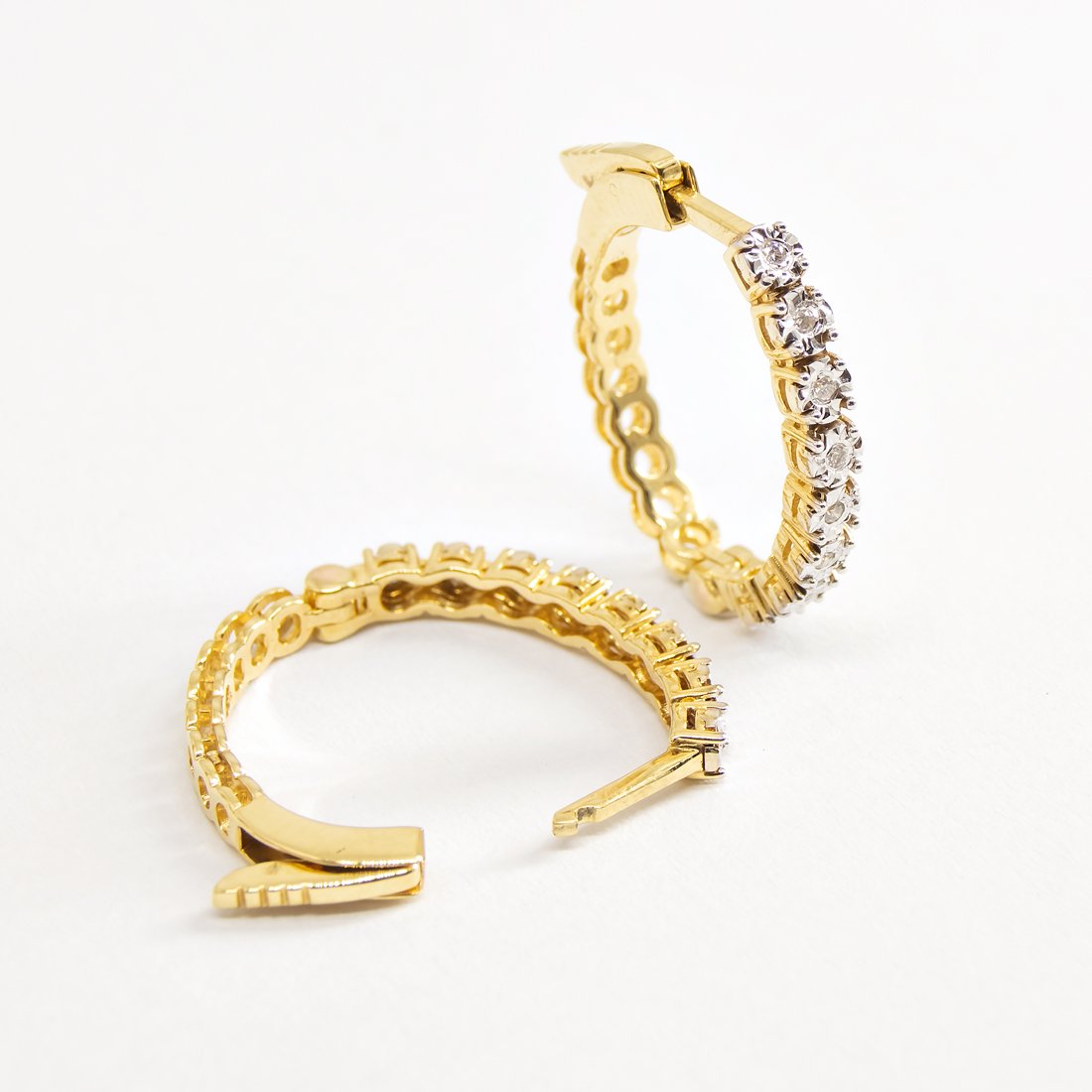 Argola Média Inteira Diamantes