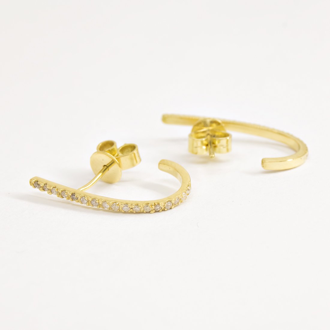 Argola Meia Lua Diamantes