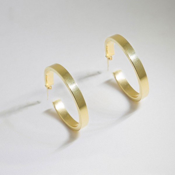 Argola Reta Larga Ouro 18K