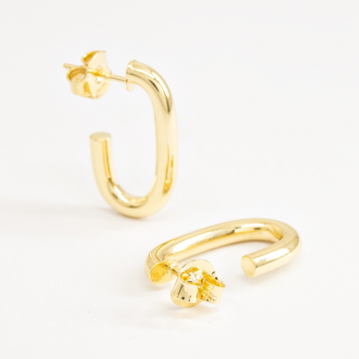 Argola Retangular Brigitte Ouro 18k